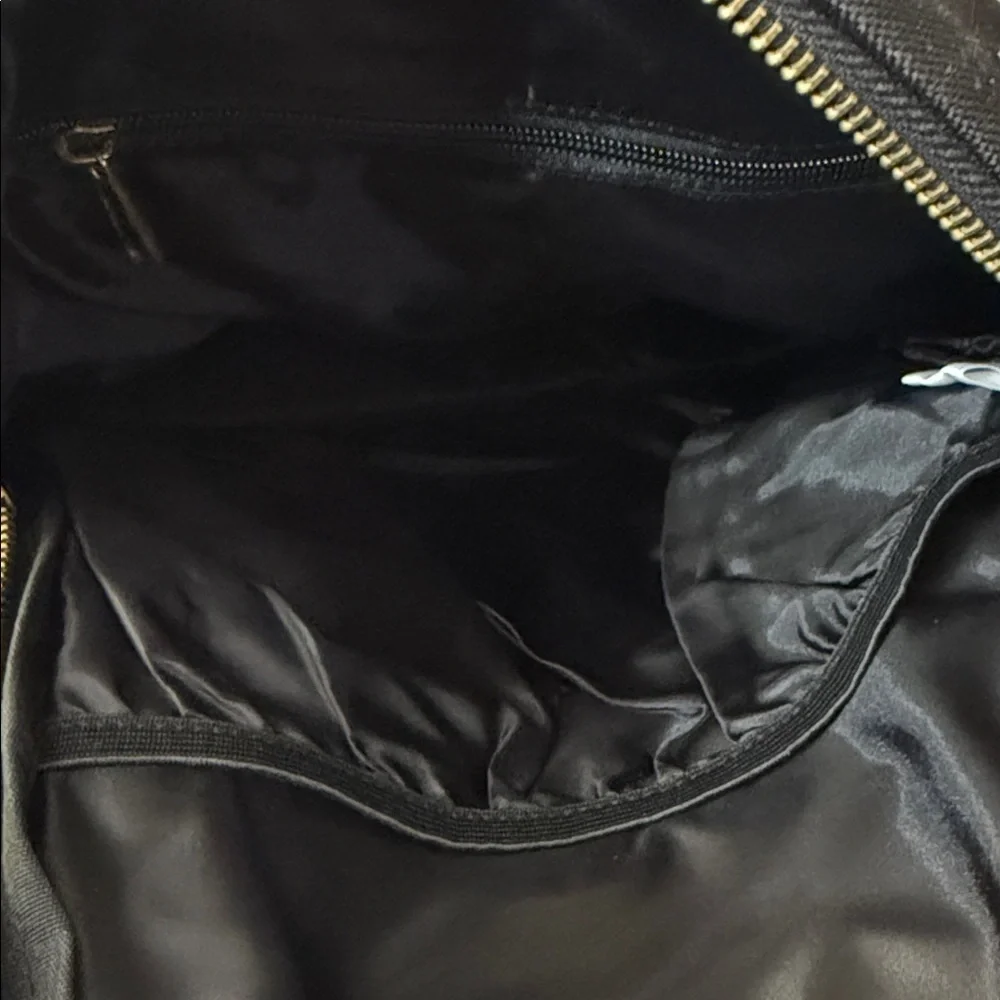 NWT Kamp Black Backpack with Multiple Pockets